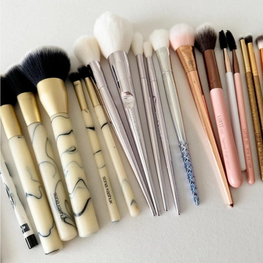 Makeup Brush Bundle/Lot - Picture 3 of 4